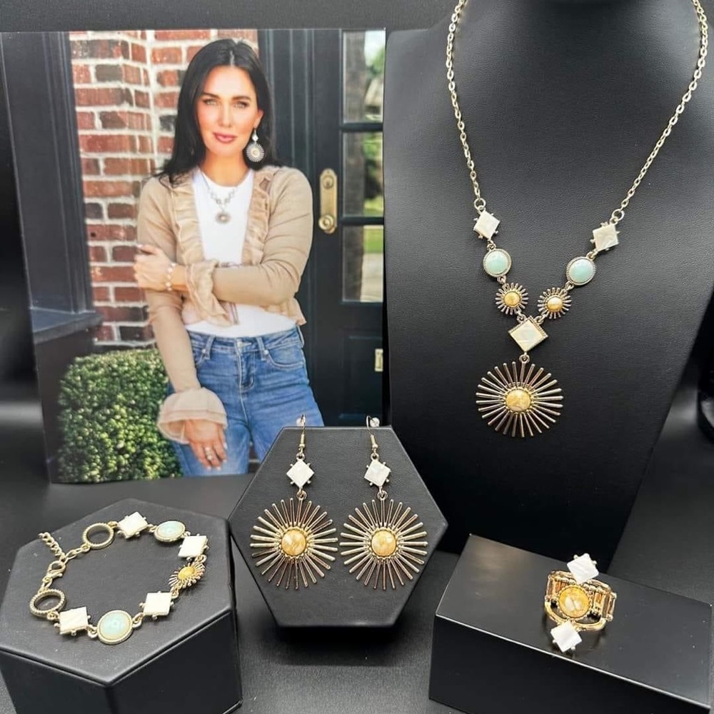 Gold jewelry